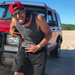 Meet your Posher, Fadel